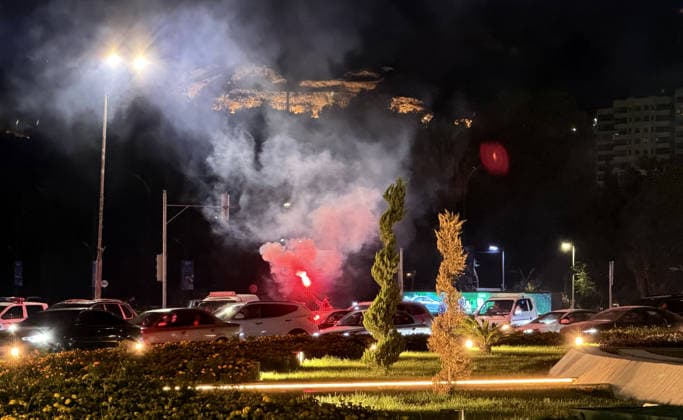 Celebrations held in Damascus following dissolution announcement DAMASCUS, SYRIA - AUGUST 25: People celebrate with their cars at Umayyad Square after Ferhat Abdi Sahin, code-named Mazlum Abdi, the ringleader of the SDF, announced the dissolution of the group s so-called autonomous administration and its affiliated military and civilian structures in Damascus, Syria, on August 25, 2026. Bakr Al Kasem Anadolu Damascus Syria. Editorial use only. Please get in touch for any other usage.  Copyright: x2026xAnadoluxBakrxAlxKasemx