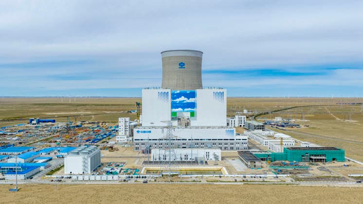 Coal-electricity Integration Project Construction XILINGOL LEAGUE, CHINA - AUGUST 25, 2026 - Construction workers are working at the construction site of the 2¡Á660,000-kilowatt coal-electricity integrated project of China Coal Mengliang in Xilingol League, Inner Mongolia on August 25, 2026. Xilingol League Inner Mongolia China  Copyright: xCFOTOx i1787741743655