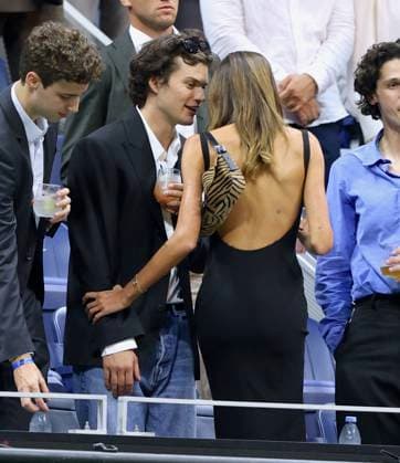 Kaia Gerber and Homer Gere At US Open 2026 - NYC Kaia Gerber and Homer Gere attend the Roger Federer special night at the US Open 2026 in New York, NY on August 25, 2026. Photo by Charles Guerin ABACAPRESS.COM New York City NY United Arab Emirates  Copyright: xGuerinxCharles ABACAx