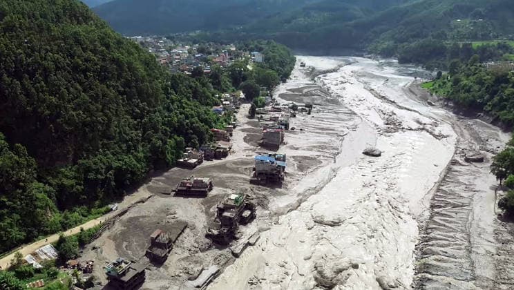 RECORD DATE NOT STATED Flash flood ravages Nepal™s Rasuwa Rasuwa Nepal , Aug 26 (ANI): An aerial view of mud-laden flash flood following an outburst in the Bhotekoshi River, in Rasuwa akot on Wednesday. (ANI Video Grab) Rasuwa Nepal Copyright: xANIx ANI_20260826164