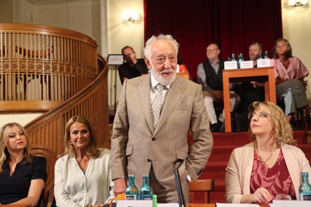 Berlin, 26.08.2026 Dieter Hallervorden stellt im Beisen seiner Tochter Nathalie in Berlin sein aktuelles Bühnenprogram vor Copyright: xMatthiasxGränzdörferx