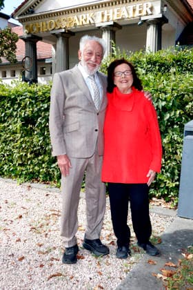Schlosspark Theater, Jahrespressekonferenz im Schlosspark Theater, Berlin, 26.08.2026 Dieter Hallervorden und Brigitte Grothum bei der Jahrespressekonferenz für die Spielzeit 2026 27 im Schloßparktheater in Berlin am 26.8.2026 Berlin Schlosspark Theater Copyright: xAnitaxBuggex