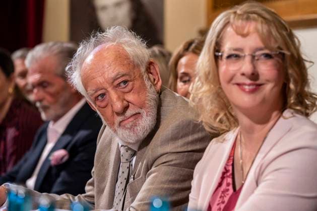 ABB SCHLOSSPARK- Dieter Hallervorden Christiane Zander und Nathalie Hallervorden Ehemann Vater tochter zu Gast bei Jahrespressekonferenz zur Spielzeit 2026 27 im Schlosspark Theater 26.AUGUST 2026 in Berlin Berlin Deutschland