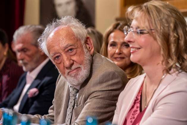 ABB SCHLOSSPARK- Dieter Hallervorden Christiane Zander und Nathalie Hallervorden Ehemann Vater tochter zu Gast bei Jahrespressekonferenz zur Spielzeit 2026 27 im Schlosspark Theater 26.AUGUST 2026 in Berlin Berlin Deutschland