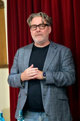 Anatol Preissler bei der Jahrespressekonferenz zur Spielzeit 2026 27 im Schlosspark Theater. Berlin, 26.08.2026