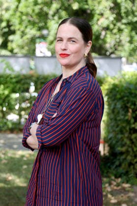 Isabell Polak bei der Jahrespressekonferenz zur Spielzeit 2026 27 im Schlosspark Theater. Berlin, 26.08.2026