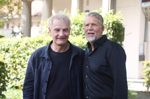Heinrich Schafmeister und Kai Wiesinger bei der Jahrespressekonferenz zur Spielzeit 2026 27 im Schlosspark Theater. Berlin, 26.08.2026