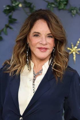 . 26 08 2026. London, United Kingdom. Stockard Channing arriving at the Practical Magic 2 premiere in London.  xStephenxLockx xi-Imagesx IIM-26963-0002