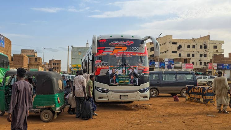 Sudanese refugees return to Khartoum from Egypt after army regains control KHARTOUM, SUDAN - AUGUST 26: Sudanese refugees, who fled to Egypt due to clashes between the Sudanese Army and the Rapid Support Forces (RSF), arrive back by bus following the military securing control and restoring safety in Khartoum, Sudan on August 26, 2026. Nezar Abdallah Basheer Anadolu Khartoum Sudan. Editorial use only. Please get in touch for any other usage.  Copyright: x2026xAnadoluxNezarxAbdallahxBasheerx