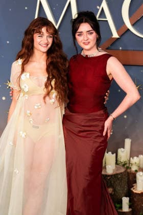 Joey King and Maisie Williams at Practical Magic 2 European Premiere at ODEON Luxe Leicester Square on August 26, 2026 in London, England. LONDON, ENGLAND - AUGUST 26: Joey King and Maisie Williams at Practical Magic 2 European Premiere at ODEON Luxe Leicester Square on August 26, 2026 in London, England., Credit:Pupat Chenaksara Avalon UK, London  Copyright: xPupatxChenaksarax xAvalonx 1128637623