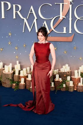 Maisie Williams at Practical Magic 2 European Premiere at ODEON Luxe Leicester Square on August 26, 2026 in London, England. LONDON, ENGLAND - AUGUST 26: Maisie Williams at Practical Magic 2 European Premiere at ODEON Luxe Leicester Square on August 26, 2026 in London, England., Credit:Pupat Chenaksara Avalon UK, London  Copyright: xPupatxChenaksarax xAvalonx 1128637663