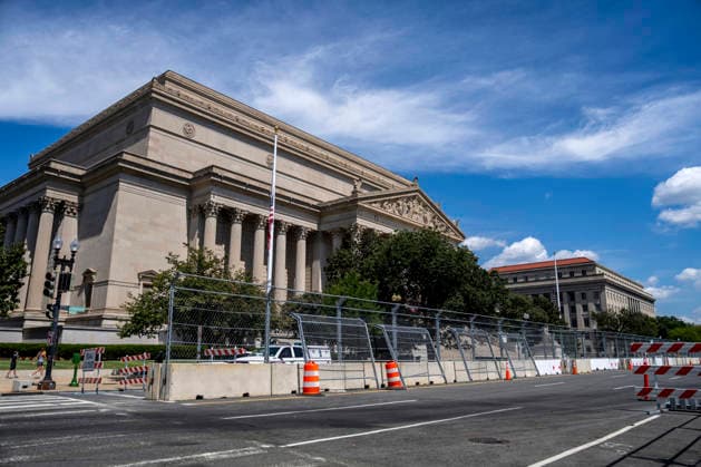 Constructions workers dismantle the Freedom 250 Grand Prix track around the National Archives in Washington, DC on Wednesday, August 26, 2026. The Freedom 250 Grand Prix took place last weekend gathered thousands around a 1.7 mile course around Washington s landmarks.  WAP20260826322 BONNIExCASH