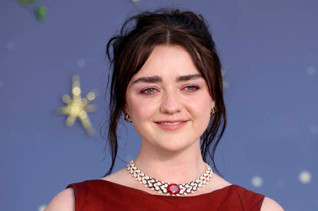 Maisie Williams bei der Premiere des Kinofilms Practical Magic 2 - Zauberhafte Schwestern im Odeon Luxe Leicester Square. Lomdon,. 26.08.2026
