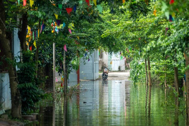 Flooding disrupts life along Vietnam’s riverbanks AN LAC, VIETNAM - AUGUST 26: Floodwaters surround villages along the Cau River after it overflowed following heavy rainfall in An Lac, northern Vietnam on August 26, 2026. Many residents in affected areas have been evacuated as rising water levels inundated homes, roads and agricultural land, leaving some communities partially or completely submerged. Magdalena Chodownik Anadolu An Lac Vietnam. Editorial use only. Please get in touch for any other usage.  Copyright: x2026xAnadoluxMagdalenaxChodownikx