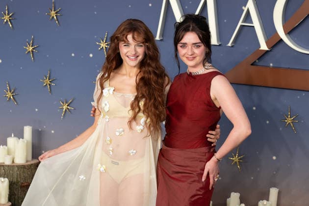Joey King and Maisie Williams attends Practical Magic 2 European Premiere at the Odeon Luxe, Leicester Square in London, England. UK. Wednesday 26th August 2026. Copyright: xJamesxWarrenx ae89b724