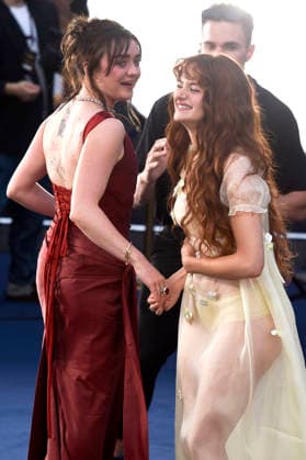 Maisie Williams und Joey King bei der Premiere des Kinofilms Practical Magic 2 - Zauberhafte Schwestern im Odeon Luxe Leicester Square. London, 26.08.2026