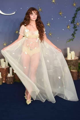 Joey King bei der Premiere des Kinofilms Practical Magic 2 - Zauberhafte Schwestern im Odeon Luxe Leicester Square. London, 26.08.2026