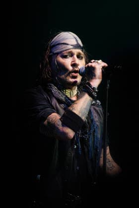 Johnny Depp: Hollywood Vampires concert at the Adidas Arena in Paris on August 26, 2026 Jasmine Aissaoui Bestimage Concert by the band Hollywood Vampires at the Adidas Arena in Paris on August 26, 2026 Paris, France  Copyright: xJasminexAissaouix xBestimagexJasminexAissaouix xBestimagex