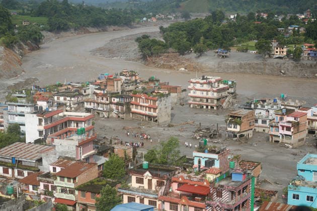Flood Ravages Nuwakot Highway After Glacial Lake Outburst In Tibet A damaged section of a highway in Nuwakot, central Nepal, is seen on August 27, 2026, following a glacial lake outburst in Tibet. Rescue teams collect bodies, while residents displaced by the flooding shelter in elevated areas. The flooding has damaged roads and disrupted transportation in the region. Nuwakot Nepal  Copyright: xSanjitxPariyarx originalFilename: pariyar-notitle260827_npLX4.jpg