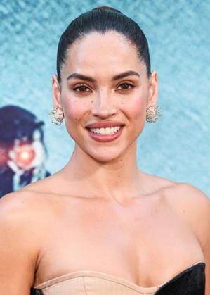 Los Angeles Premiere Of A24 s Onslaught LOS ANGELES, CALIFORNIA, USA - AUGUST 26: Adria Arjona arrives at the Los Angeles Premiere Of A24 s Onslaught held at Regal LA Live on August 26, 2026 in Los Angeles, California, United States. Los Angeles Regal LA Live California United States Copyright: xXavierxCollin ImagexPressxAgencyx