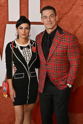 John Cena mit Ehefrau Shay Shariatzadeh bei der Premiere des Kinofilms Coyote vs. Acme im Fox Village Theater. Los Angeles, 26.08.2026
