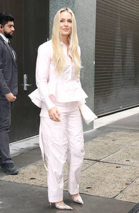 NEW YORK, NY- AUGUST 27: Lindsey Vonn seen at ABC Studios in New York City on August 27, 2026. Copyright: xRWx