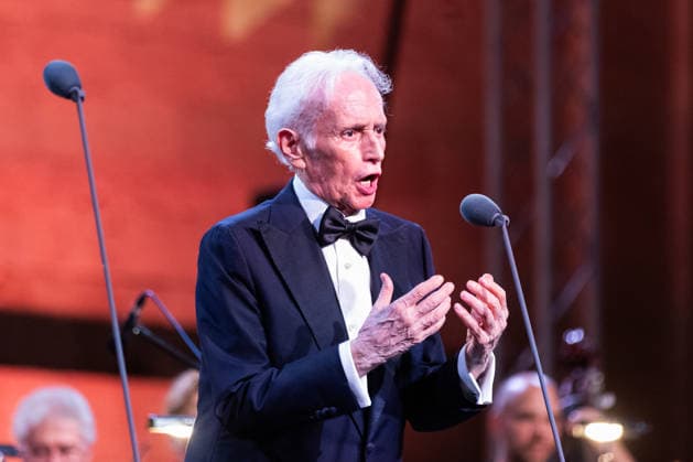 Arts, Musik, Jose Carreras Auftritt in Dubrovnik JosÃ Carreras performs in Dubrovnik Spanish tenor JosÃ Carreras performs in Dubrovnik, Croatia, on August 27, 2026, accompanied by the Dubrovnik Symphony Orchestra conducted by David GimÃ nez, with soprano Dusica Bijelic as a special guest. The performance took place in Dubrovnik s historic Old Town.  GrgoxJelavic PIXSELL