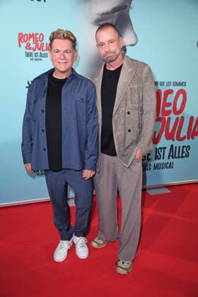 Peter Plate, Ulf Leo Sommer bei der Musical-Premiere von ROMEO & JULIA - LIEBE IST ALLES im Capitol Theater in Düsseldorf am 27.08.2026