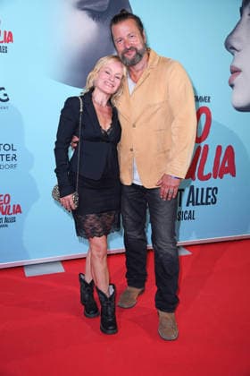 Dorkas Kiefer mit Ehemann Sascha Hauck bei der Musical-Premiere von ROMEO & JULIA - LIEBE IST ALLES im Capitol Theater in Düsseldorf am 27.08.2026
