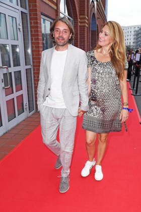 Mara Bergmann mit Freund Alexander Hoffmann bei der Musical-Premiere von ROMEO & JULIA - LIEBE IST ALLES im Capitol Theater in Düsseldorf am 27.08.2026