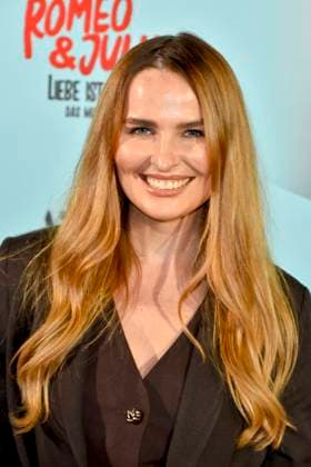 ABB ROMEOJULIA- Jana Riva zu Gast auf dem roten Teppich bei der Musical Premiewre Romeo und Julia Liebe ist alles im Capitol Theater am 27.AUGUST 2026 in Duesseldorf NRW Deutschland
