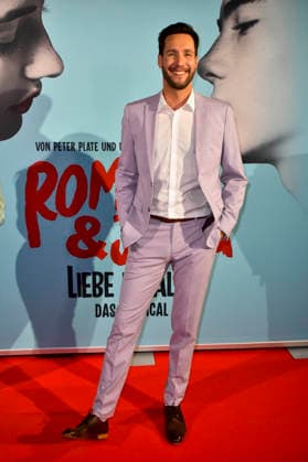 ABB ROMEOJULIA- Sven Kroll zu Gast auf dem roten Teppich bei der Musical Premiewre Romeo und Julia Liebe ist alles im Capitol Theater am 27.AUGUST 2026 in Duesseldorf NRW Deutschland