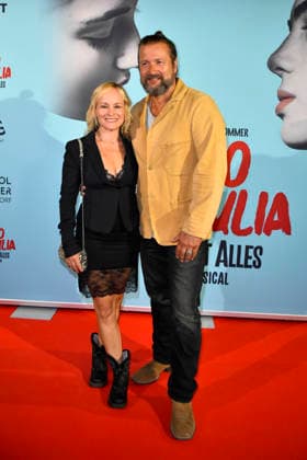ABB ROMEOJULIA- Dorkas Kiefer, Sascha Hauck zu Gast auf dem roten Teppich bei der Musical Premiewre Romeo und Julia Liebe ist alles im Capitol Theater am 27.AUGUST 2026 in Duesseldorf NRW Deutschland