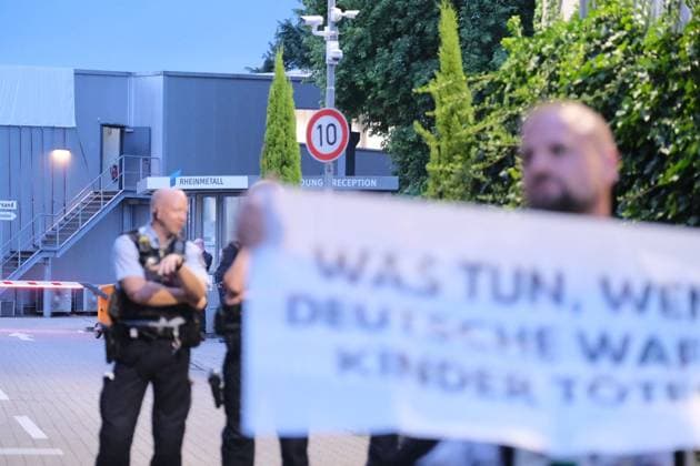 August 28, 2026, Bonn, Germany: BONN, GERMANY Ã¢â‚¬ AUGUST 28, 2026: Around 30 activists blockade the entrance to a Rheinmetall facility in Bonn, Germany, protesting the German arms manufacturerÃ¢â‚¬â ¢s involvement in the arms industry and its alleged role in supplying weapons to Israel amid the war in Gaza. Bonn Germany - ZUMAq101 20260828_zna_q101_047 Copyright: xMouafakxMahmaljix