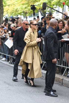 Celine Dion Arrives At The Royal Monceau - Paris Canadian singer Celine Dion arrives at the Le Royal Monceau - Raffles Paris hotel greeted by hundreds of fans following her flight from Las Vegas. Paris, France, August 28, 2026. Photo by Florian Poitout ABACAPRESS.COM Paris France  Copyright: xPoitoutxFlorian ABACAx