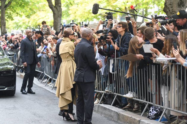 Celine Dion Arrives At The Royal Monceau - Paris Canadian singer Celine Dion arrives at the Le Royal Monceau - Raffles Paris hotel greeted by hundreds of fans following her flight from Las Vegas. Paris, France, August 28, 2026. Photo by Florian Poitout ABACAPRESS.COM Paris France  Copyright: xPoitoutxFlorian ABACAx
