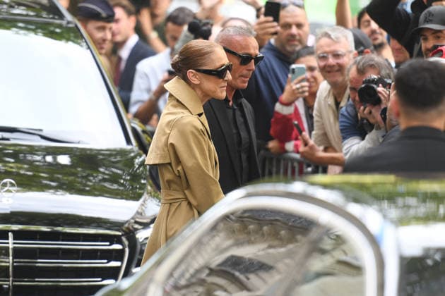 Celine Dion Arrives At The Royal Monceau - Paris Canadian singer Celine Dion arrives at the Le Royal Monceau - Raffles Paris hotel greeted by hundreds of fans following her flight from Las Vegas. Paris, France, August 28, 2026. Photo by Florian Poitout ABACAPRESS.COM Paris France  Copyright: xPoitoutxFlorian ABACAx