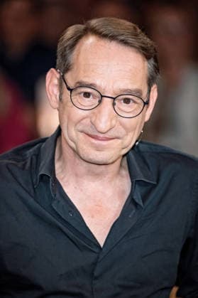 MDR - Riverboat. Schauspieler Boris Aljinovic anläßlich der Aufzeichnung der MDR - Talkshow Riverboat am 28.08.2026 in der Mediacity Leipzig. 20260828SFL0039