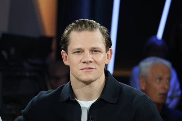 Max von der Groeben, Schauspieler, zu Gast in der NDR Talk Show am 28.8.2026 im 3. Programm des NDR Fernsehen, Fototermin vor der Aufzeichnung am 3.7.2026 im Fernsehstudio Hamburg Lokstedt