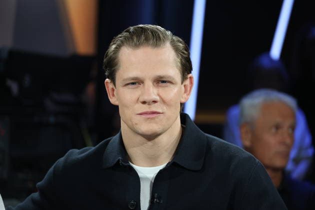 Max von der Groeben, Schauspieler, zu Gast in der NDR Talk Show am 28.8.2026 im 3. Programm des NDR Fernsehen, Fototermin vor der Aufzeichnung am 3.7.2026 im Fernsehstudio Hamburg Lokstedt
