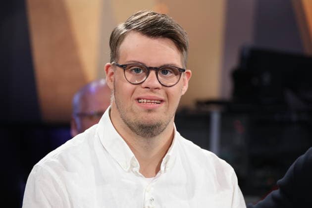 Simon Rupp, Schauspieler, zu Gast in der NDR Talk Show am 28.8.2026 im 3. Programm des NDR Fernsehen, Fototermin vor der Aufzeichnung am 3.7.2026 im Fernsehstudio Hamburg Lokstedt