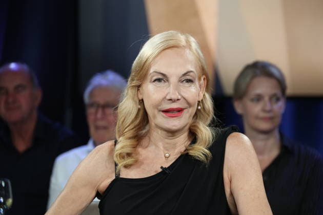 Ute Lemper, Sängerin und Schauspielerin, zu Gast in der NDR Talk Show am 28.8.2026 im 3. Programm des NDR Fernsehen, Fototermin vor der Aufzeichnung am 3.7.2026 im Fernsehstudio Hamburg Lokstedt
