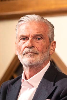 Marko Pustisek beim Fototermin zur Jahres PK vom Schlossparktheater am 26.08.2026 in Berlin Jahres PK von Dieter Hallervordens Schlosspark Theater in Berlin
