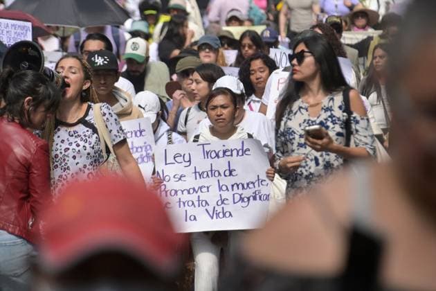 August 28, 2026, Ciudad De Mo Xico, Mexico: MEXICO Ciudad De Mo Xico, MEXICO, AUGUST 2026: Activist Samara MartoÂ­nez and members of several social organizations take part in the Ã¢â‚¬oeMarch for Dignified DeathÃ¢â‚¬Â in Mexico City, calling for the legalization of euthanasia. Participants, including people living with incurable illnesses and their families, marched from the Palace of Fine Arts to several government and judicial institutions, where they delivered results from a public consultation promoted by the Ministry of Health along with a legislative proposal addressing euthanasia at the federal and local levels. Ciudad De Mo Xico Mexico - ZUMAq101 20260828_zna_q101_174 Copyright: xAlbertoxRoax