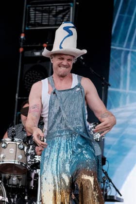 August 28, 2026, Southsea, Hampshire, United Kingdom: Jake Shears, lead singer with American pop rock band Scissor Sisters performing live on stage at Victorious Festival. Southsea United Kingdom - ZUMAs197 20260828_aaa_s197_084 Copyright: xDawnxFletcher-Parkx