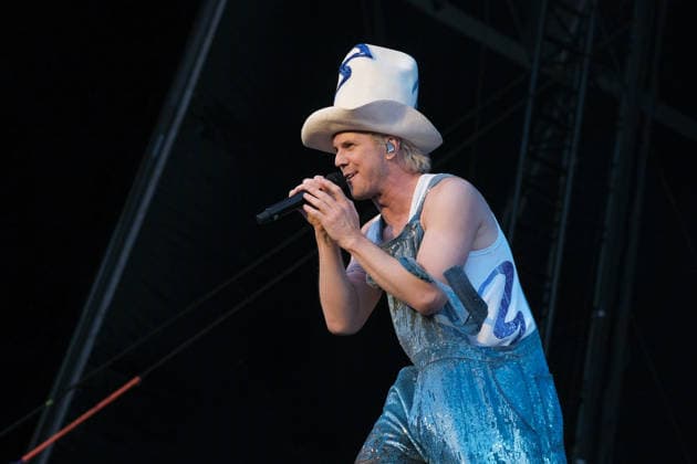 August 28, 2026, Southsea, Hampshire, United Kingdom: Jake Shears, lead singer with American pop rock band Scissor Sisters performing live on stage at Victorious Festival. Southsea United Kingdom - ZUMAs197 20260828_aaa_s197_088 Copyright: xDawnxFletcher-Parkx