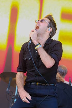 August 28, 2026, Southsea, Hampshire, United Kingdom: English singer songwriter guitarist and vocalist Justin Young, of Indie rock band, The Vaccines performs live on stage at Victorious Festival, Southsea. The current line up consists of Justin Young, Ãrni Ãrnason, Matthew Hitt, Timothy Lanham and Yoann Intonti Southsea United Kingdom - ZUMAs197 20260828_aaa_s197_118 Copyright: xDawnxFletcher-Parkx