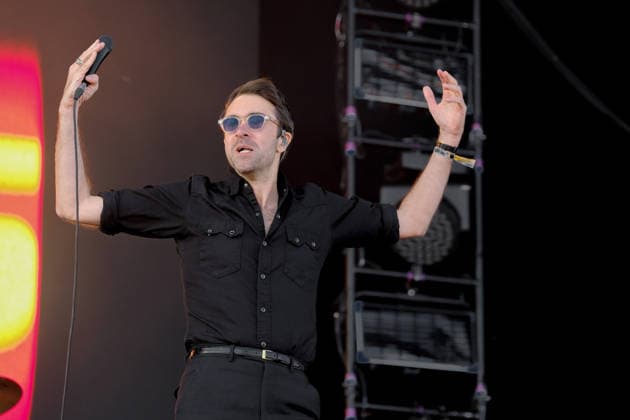 August 28, 2026, Southsea, Hampshire, United Kingdom: English singer songwriter guitarist and vocalist Justin Young, of Indie rock band, The Vaccines performs live on stage at Victorious Festival, Southsea. The current line up consists of Justin Young, Ãrni Ãrnason, Matthew Hitt, Timothy Lanham and Yoann Intonti Southsea United Kingdom - ZUMAs197 20260828_aaa_s197_141 Copyright: xDawnxFletcher-Parkx