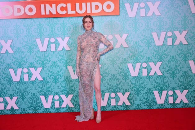 Hotel Todo Incluido Red Carpet Premiere Regina Pavon attends the red carpet premiere of the ViX original TV series Hotel Todo Incluido at Antara Polanco on August 27, 2026 in Mexico City, Mexico. (Photo by Yamak Perea Eyepix Group) Copyright: xYamakxPerea xEyepixxGroupx YP_27082026_196514