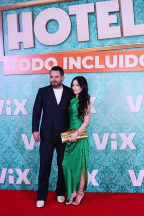 Hotel Todo Incluido Red Carpet Premiere Jose Eduardo Derbez and Paola Dalay attend the red carpet premiere of the ViX original TV series Hotel Todo Incluido at Antara Polanco on August 27, 2026 in Mexico City, Mexico. (Photo by Yamak Perea Eyepix Group) Copyright: xYamakxPerea xEyepixxGroupx YP_27082026_196582